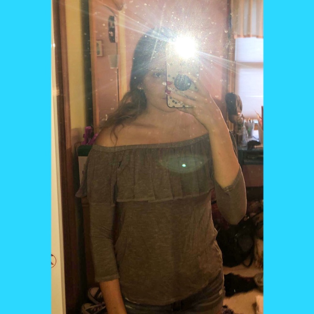 Off the shoulder AE top